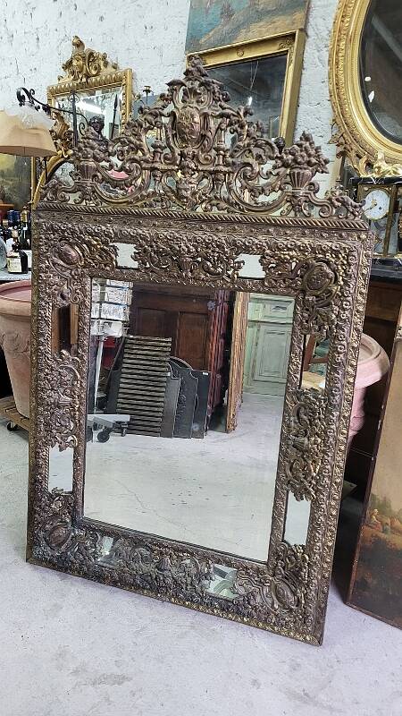 ANCIENT MIRROR WITH PARCLOSES FROM THE NAPOLEON III ERA