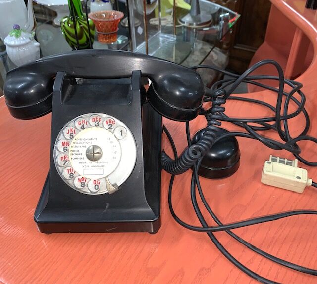 Old black bakelite phone