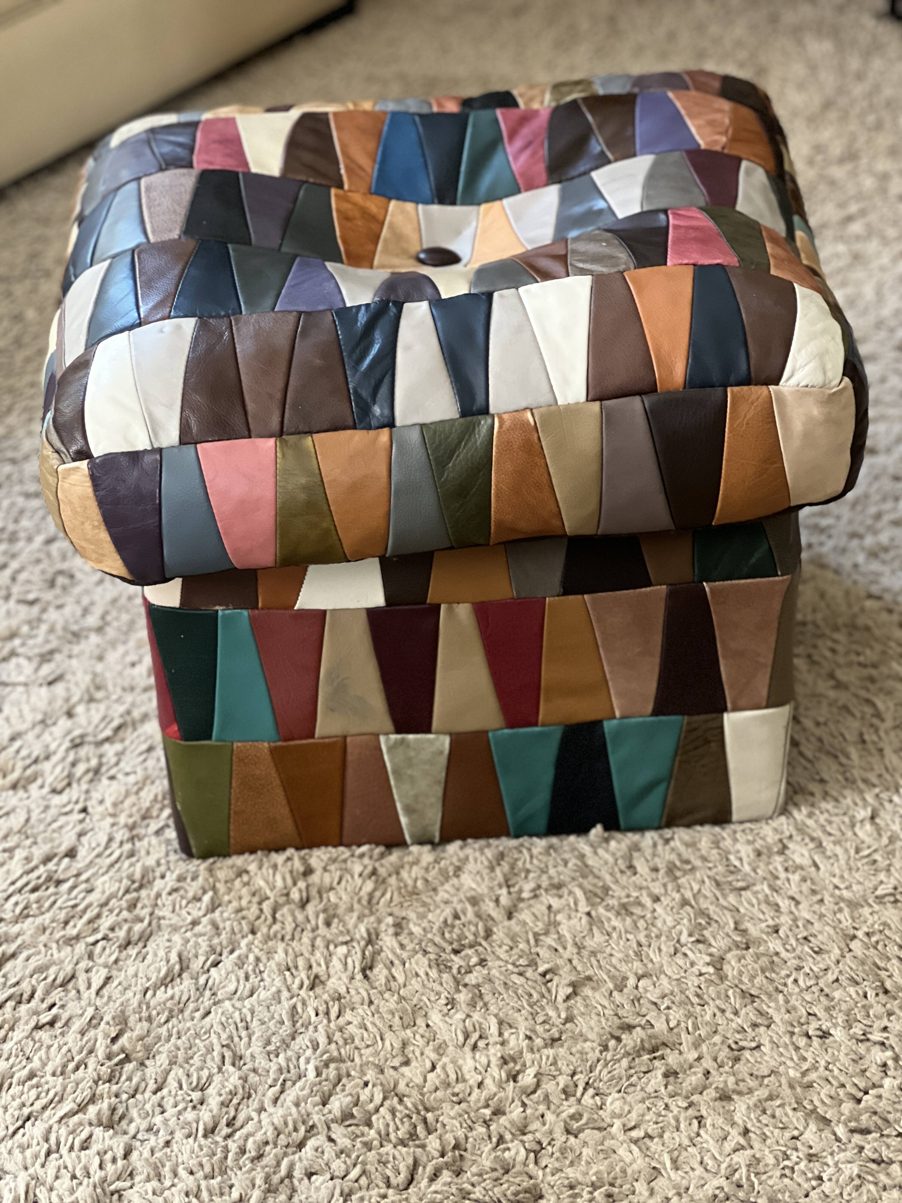 Pouf/chest or Ottoman “Harlequin” leather 1970