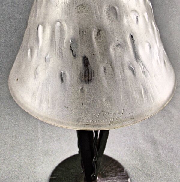 Lampe art deco verre signé muller frères