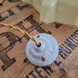 Yellow opaline suspension