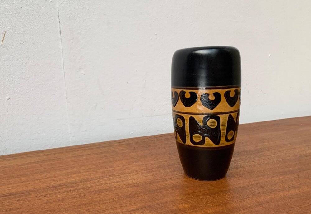 West German pottery vase from the mid-century by WGP of Dümler & Breiden, 1960s.