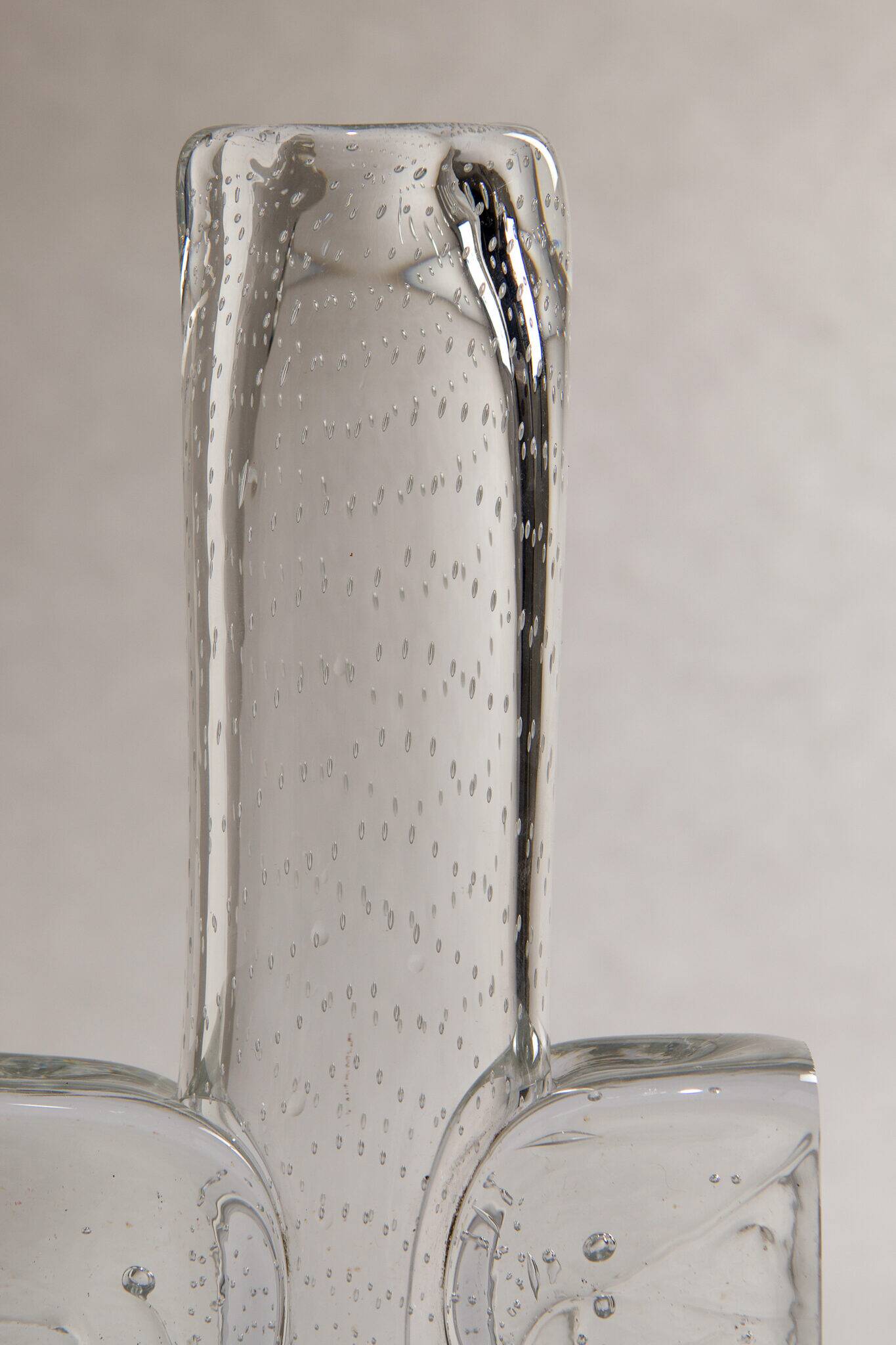 'L'ultimatum' vase in glass