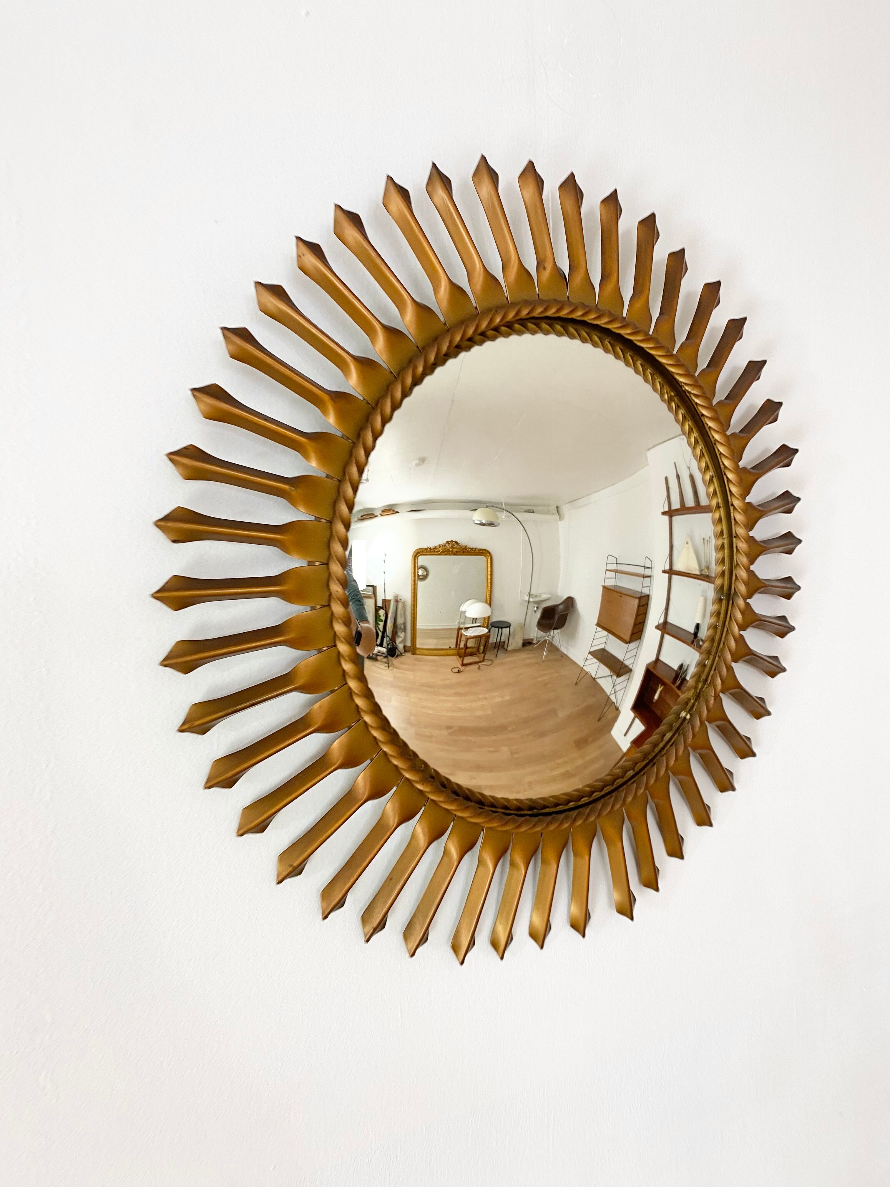 Mirror sun witch's eye