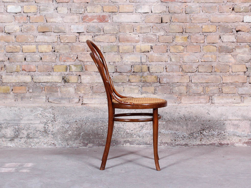 Chaise no.14 by michael thonet for thonet, hêtre courbé assise in cannage, autriche, circa 1859