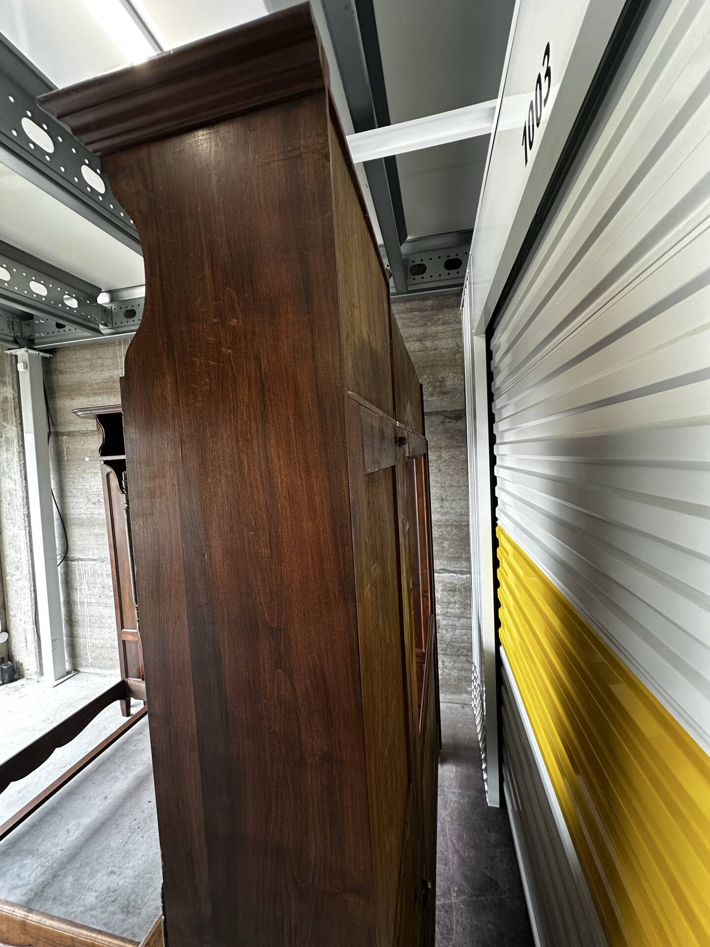 Solid wood bookshelf - French work from the 1950s