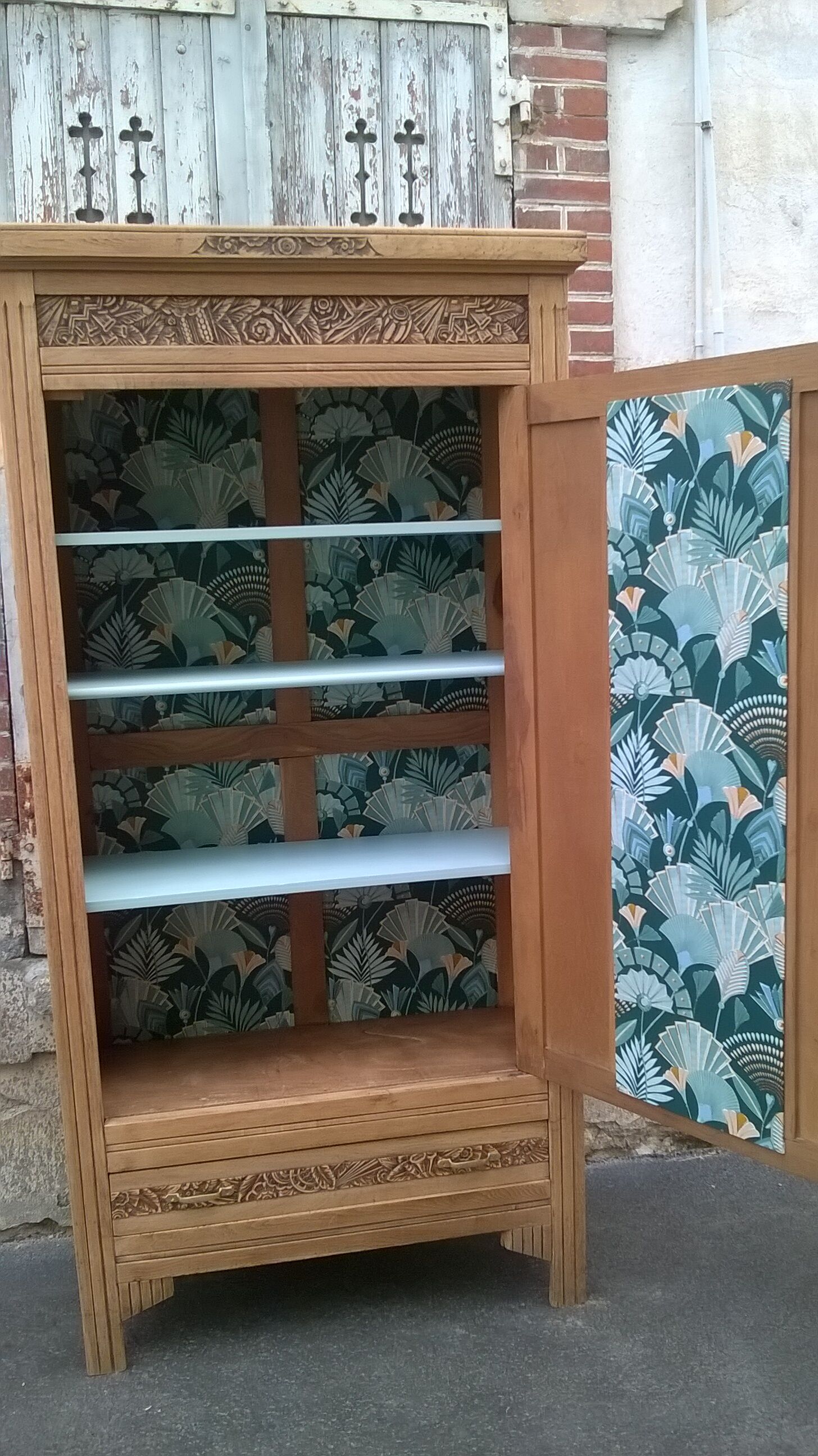 Raw Parisian wardrobe year 30