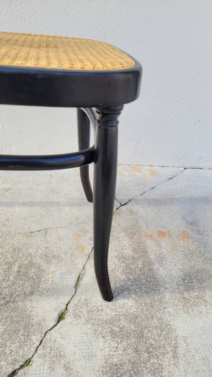 Thonet bistro chair n°17 canework and bentwood - 1900s