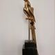 Decorative sculpture in solid brass representing a parrot, 1970s, Palm Beach/Hollywood Regency.