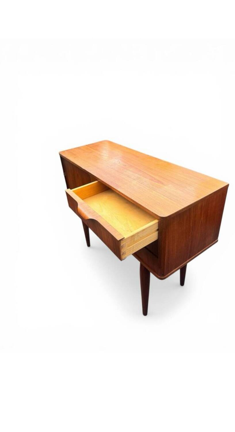 Small chest of drawers / Danish sideboard teak Aksel Kjersgaard Scandinavian