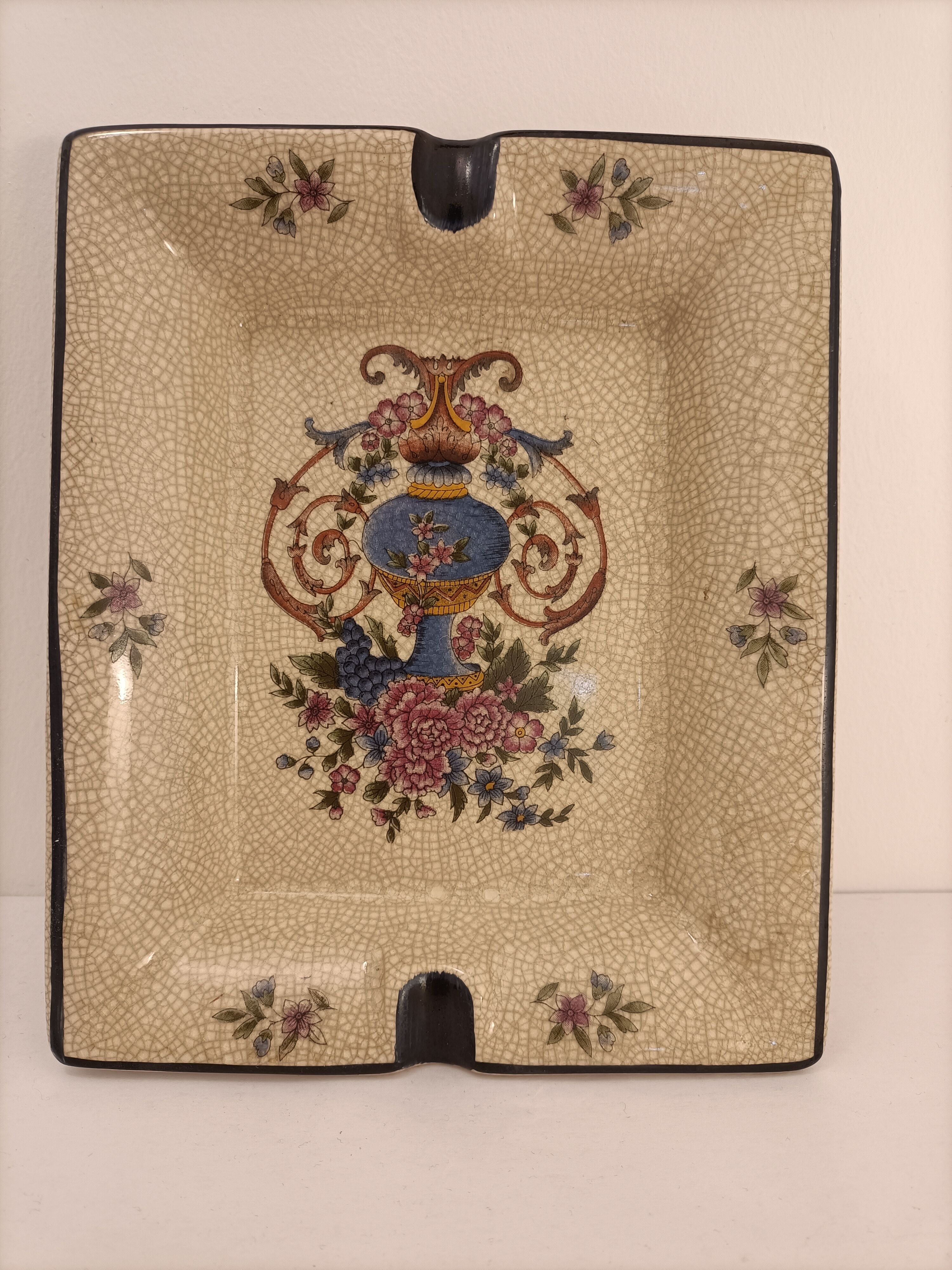 Vintage ceramic ashtray