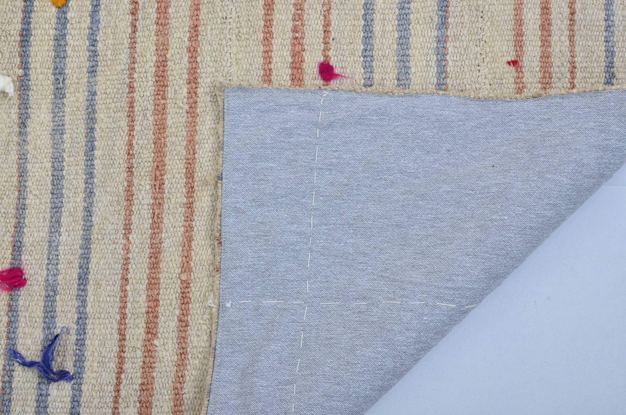Tapis Kilim turc vintage coloré sku 3378