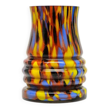 Vase en verre Spatterglass Art Déco, en verre, Tchécoslovaquie, années 1930