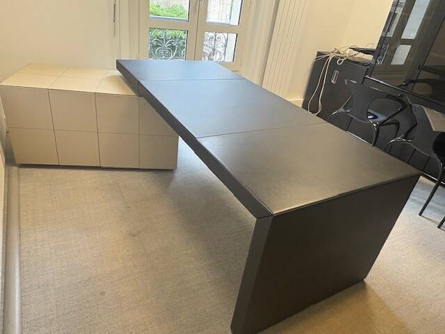 Poltrona Frau Executive Desk - Leather