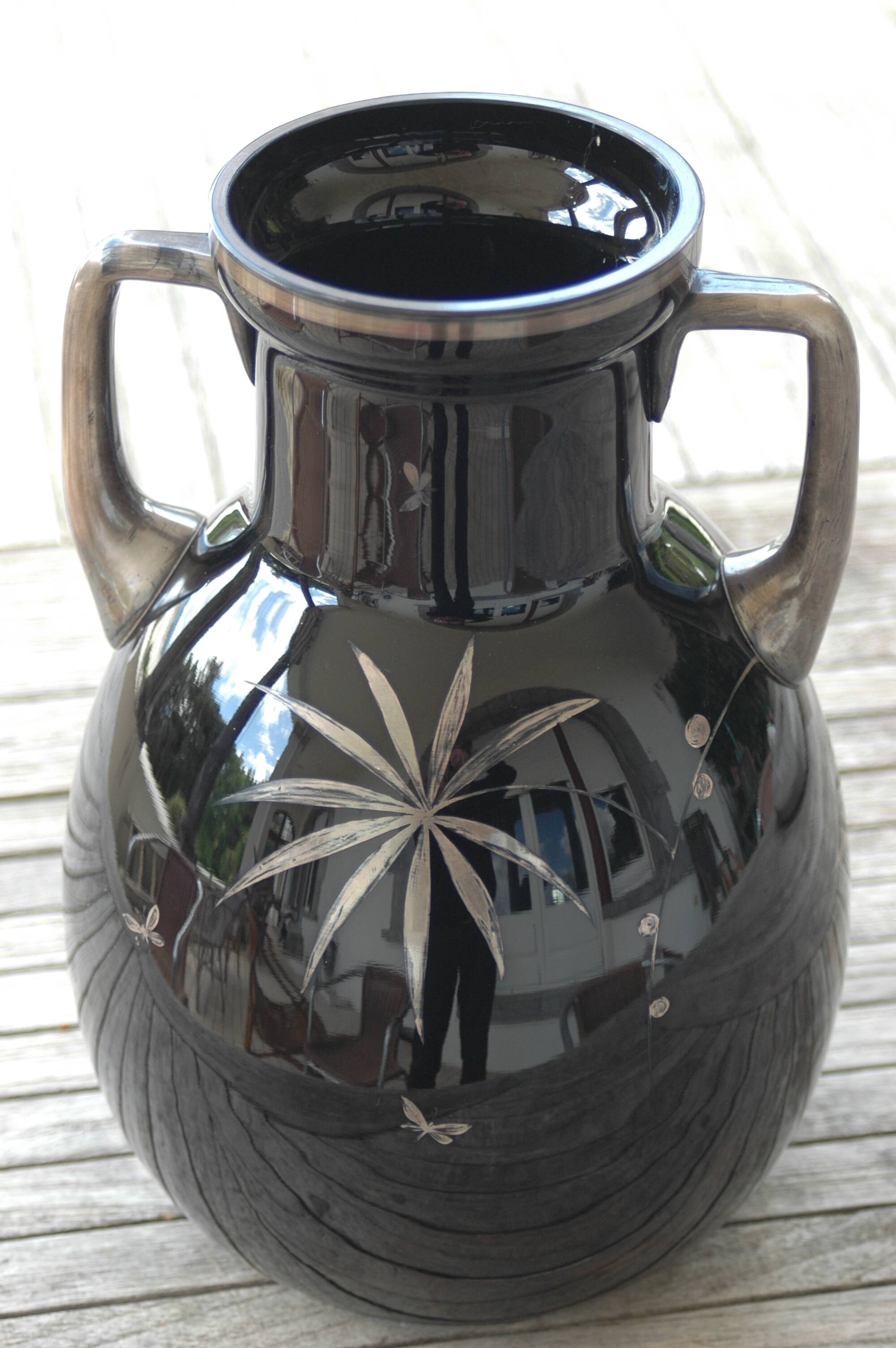 Art Deco vase signed HEM