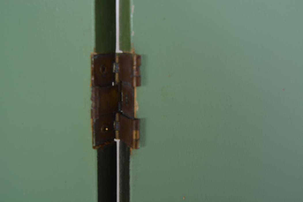 Vintage screen made up of 4 wooden panels reproducing the painting by tamara de lempicka 1925.