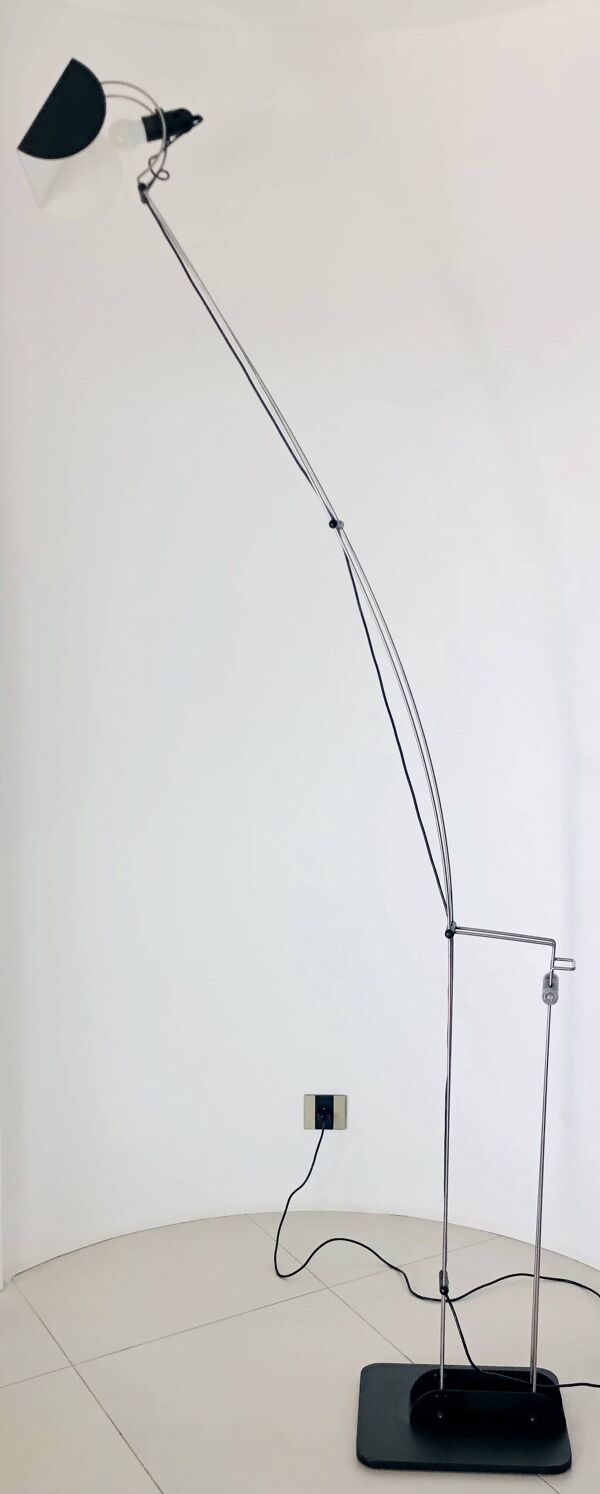 Lampadaire de Pas d'Urbino et Lomazzi pour Harvey Luce iGuzzini, Italie 70's