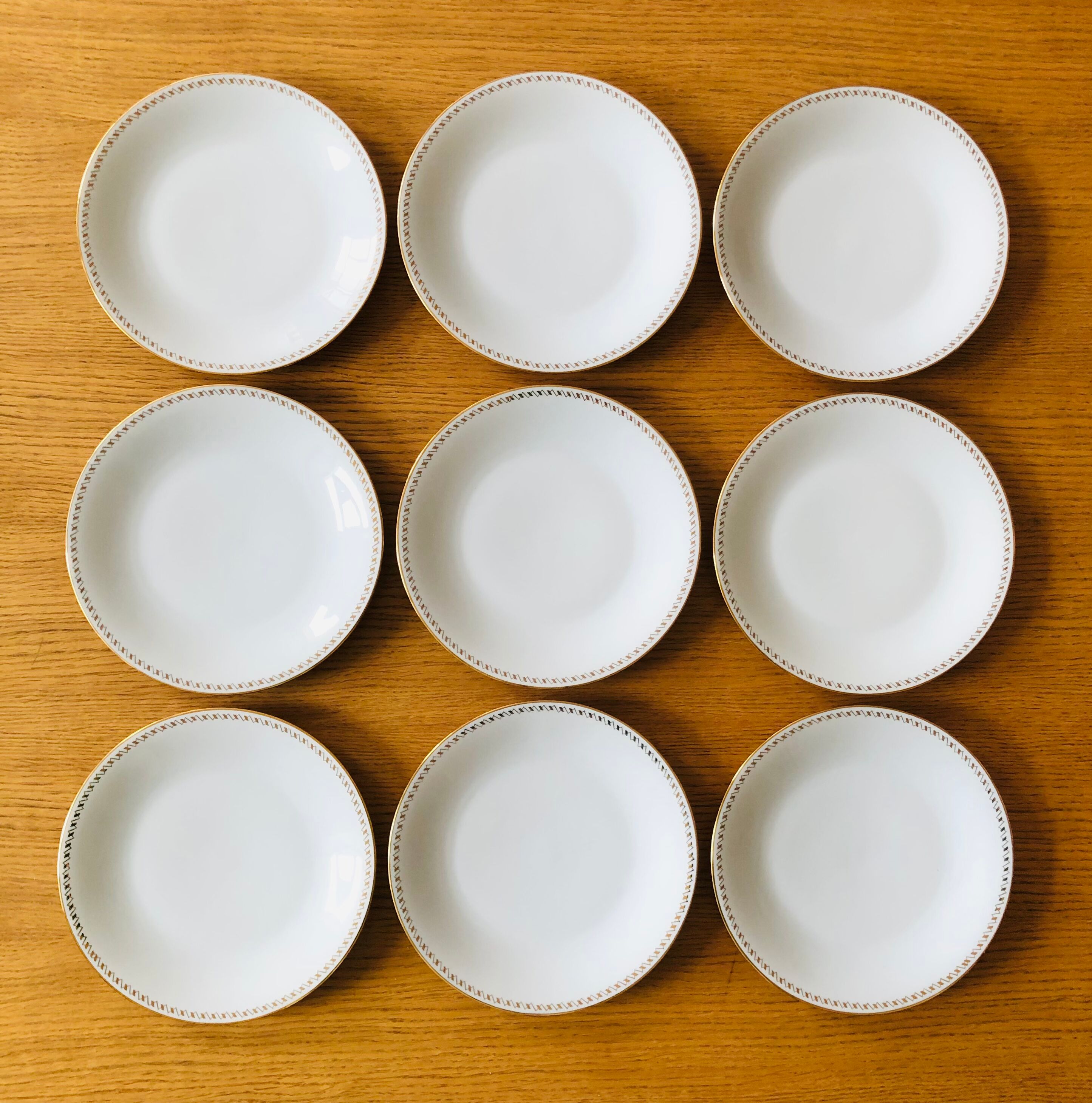 Flat porcelain plates by Sologne Larchevêque