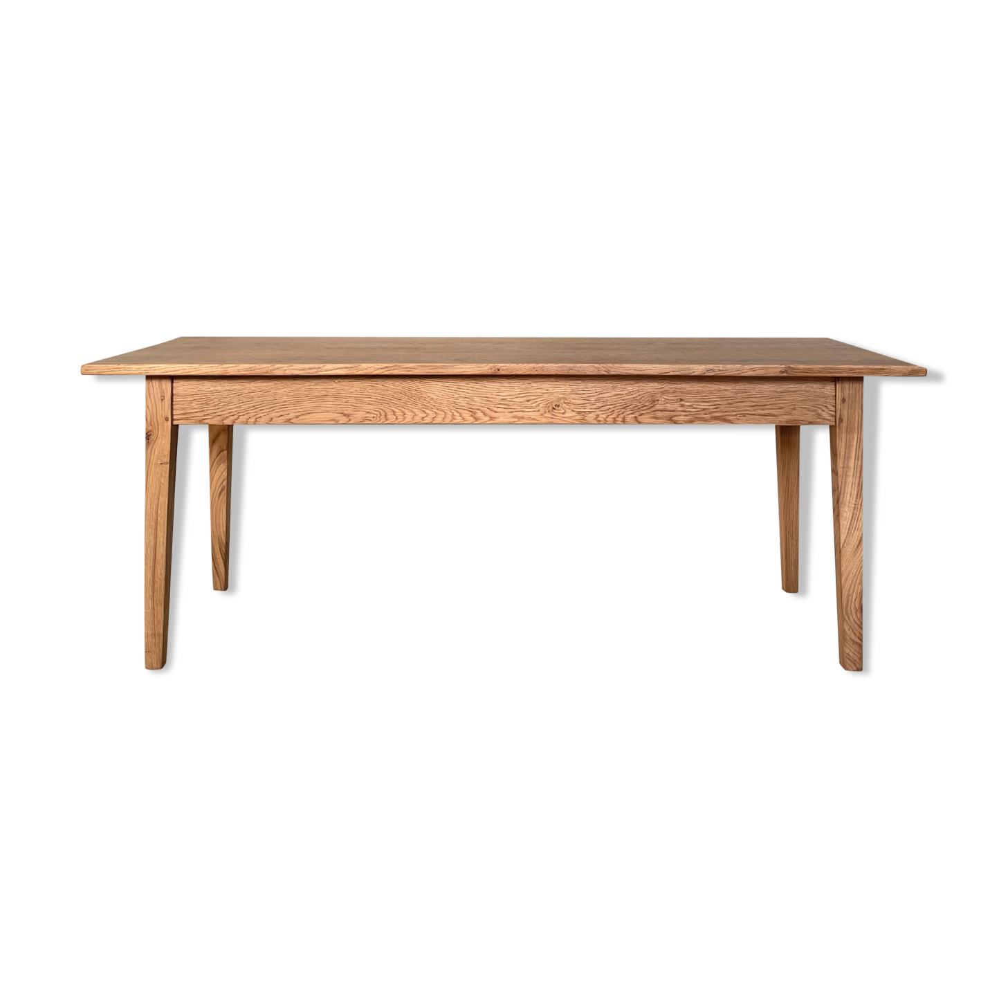 Vintage farmhouse table in solid oak.