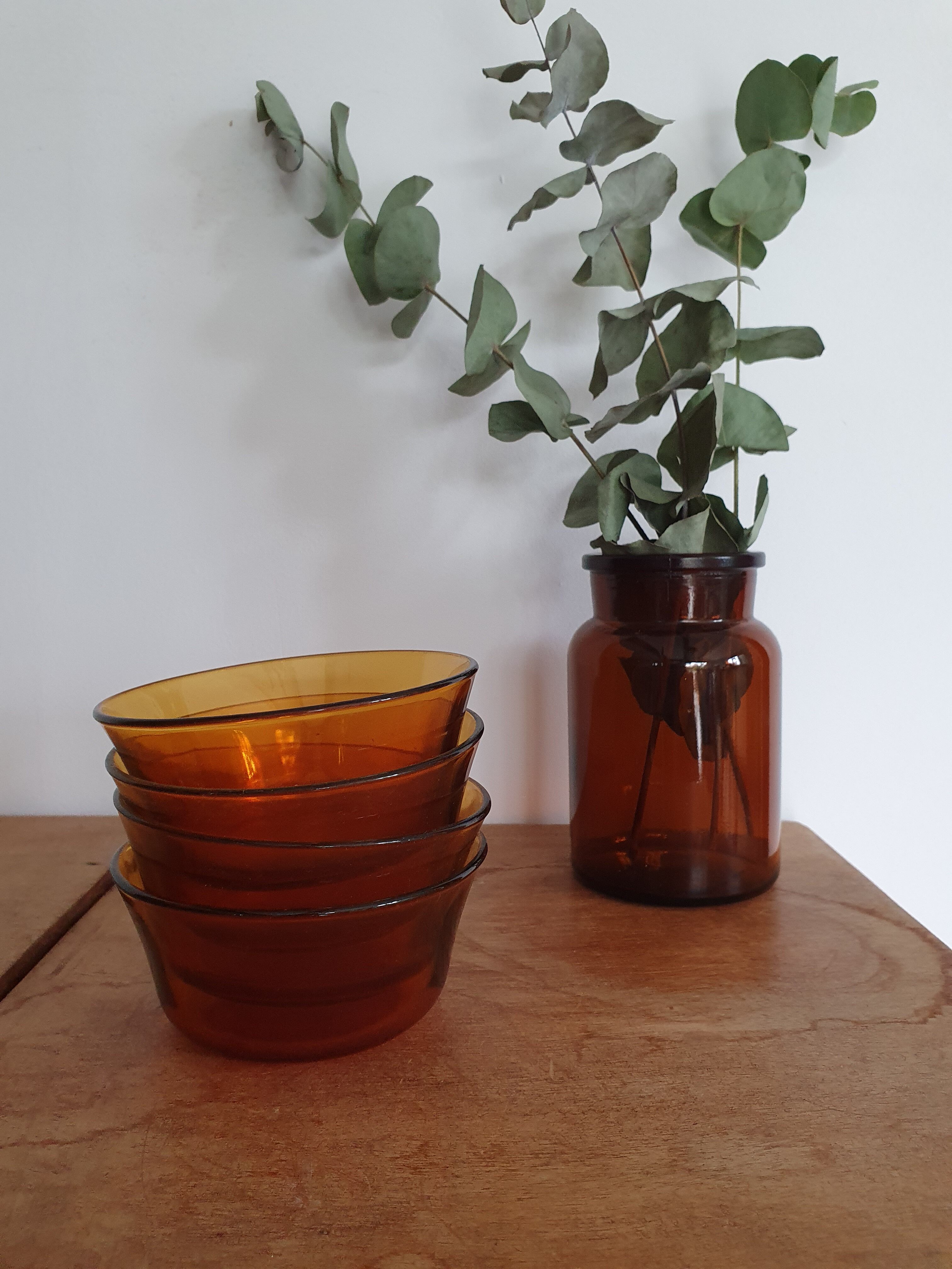 4 ramequins en verre ambré