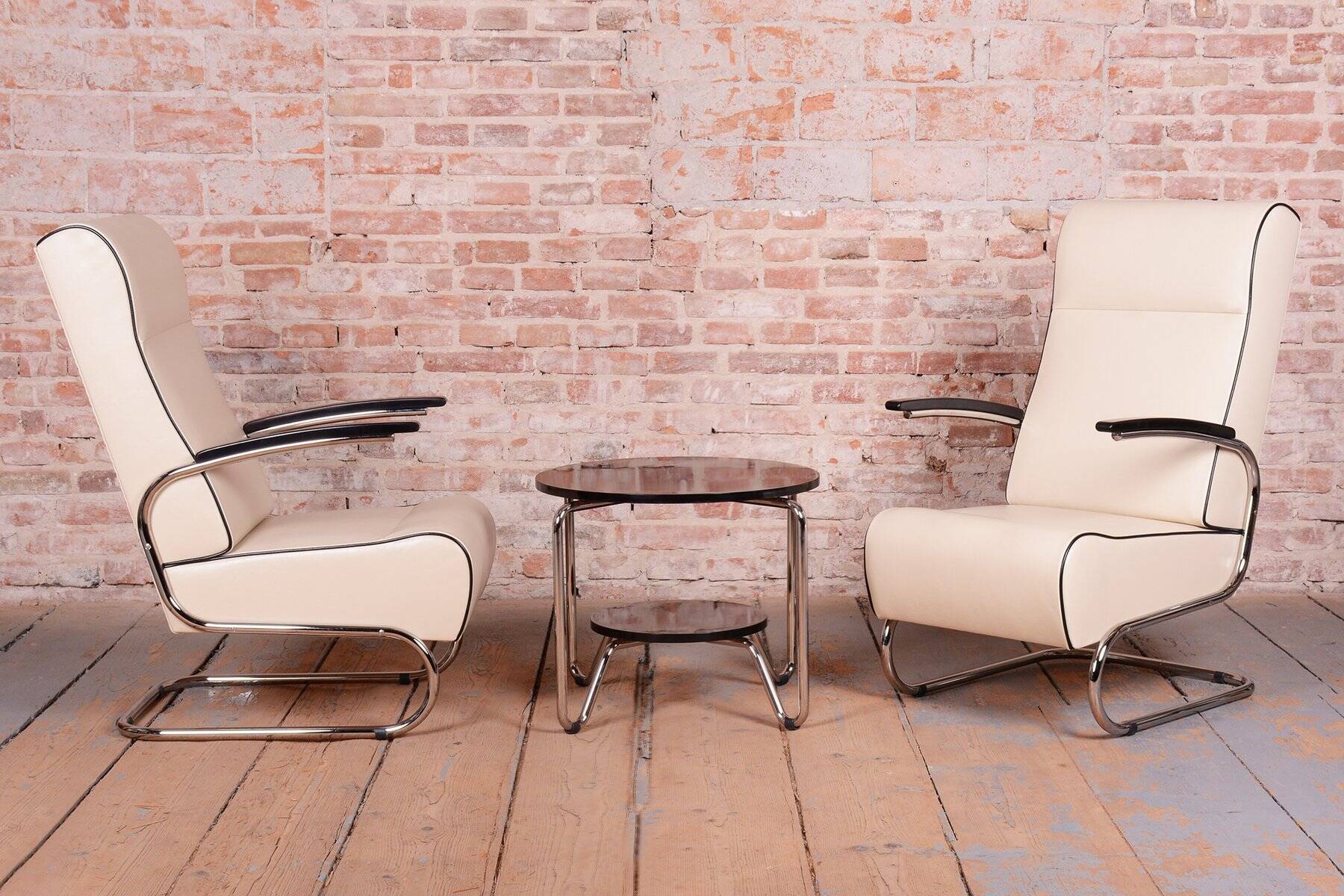 Bauhaus Armchairs FN24 in Chrome and Leather attributed to Mücke-Melder, Czech, 1930s, Set of 2