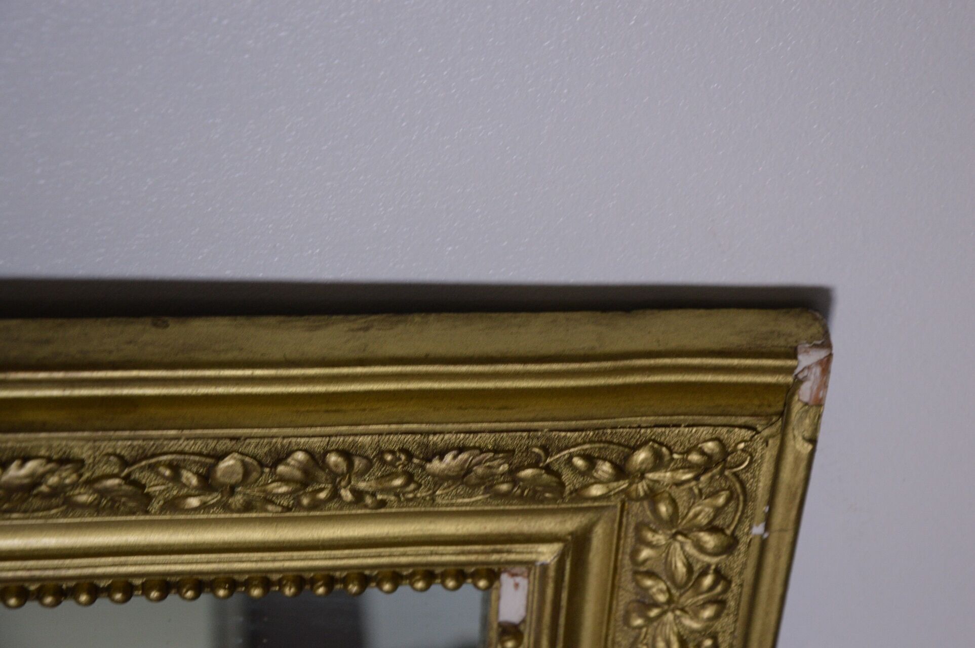 Mirror Golden of the nineteenth century 56 x 74 cm