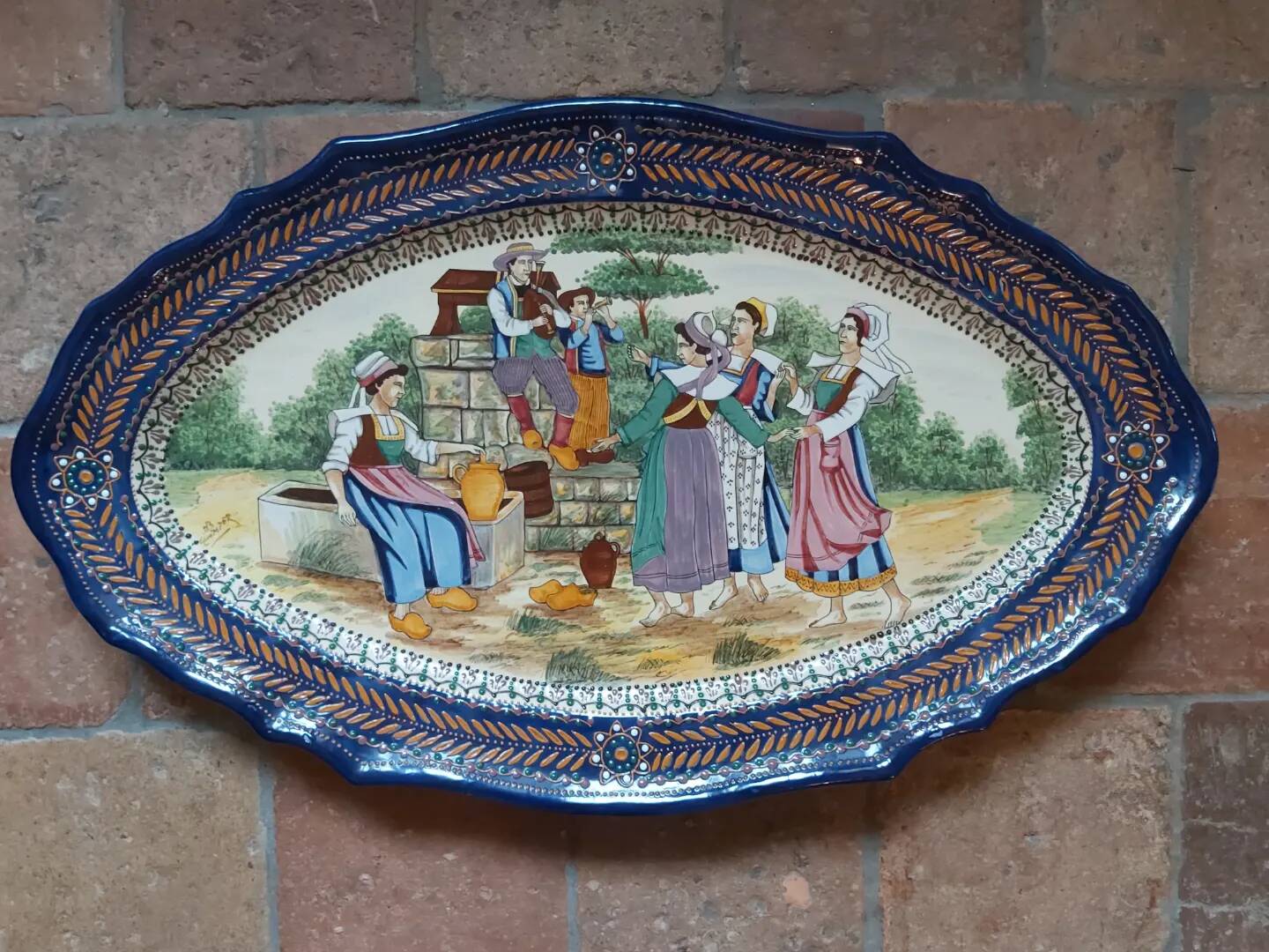 Quimper dish, pearl model