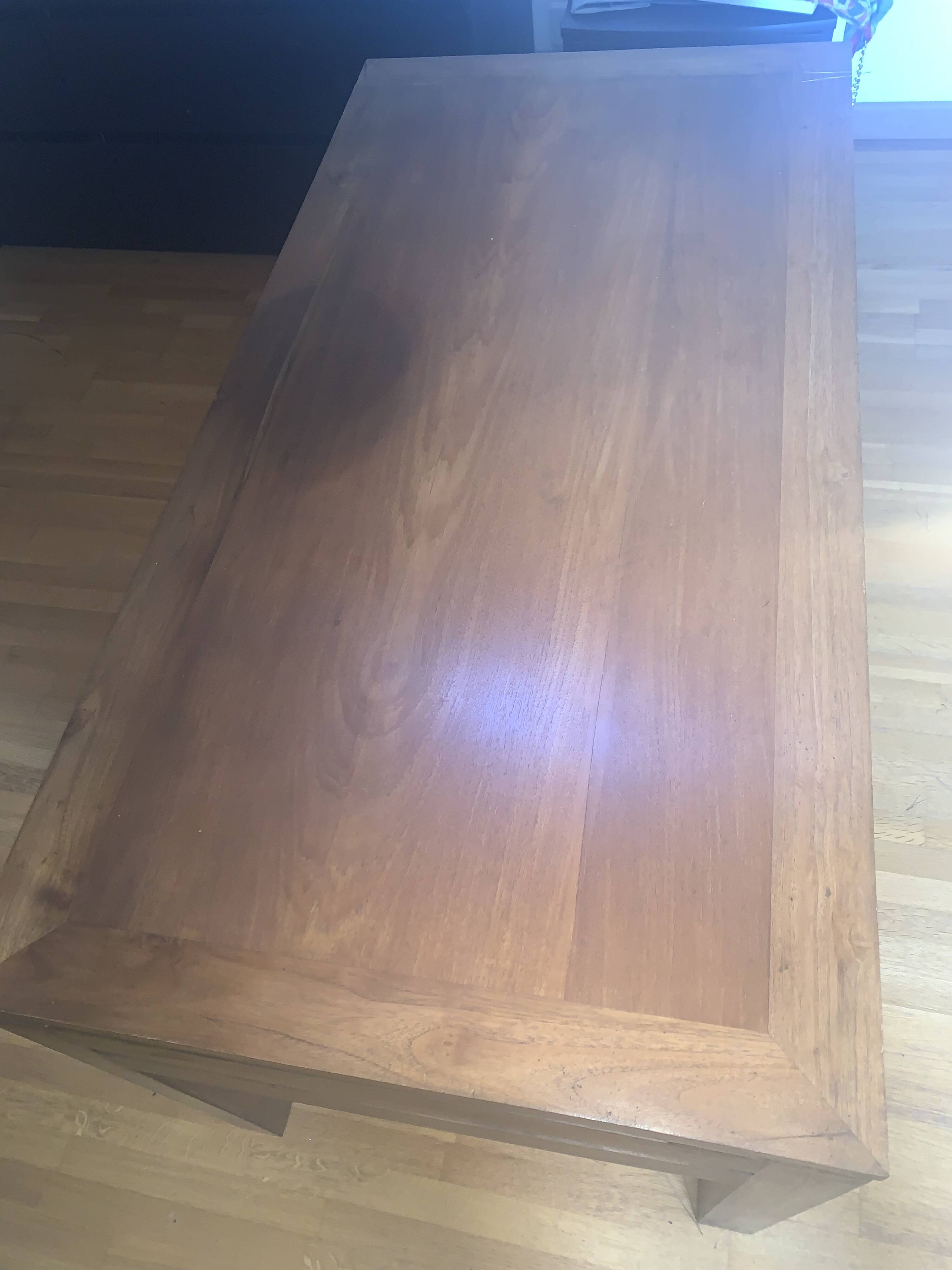 Grande table basse en teck massif avec 2 tiroirs traversants – Design intem