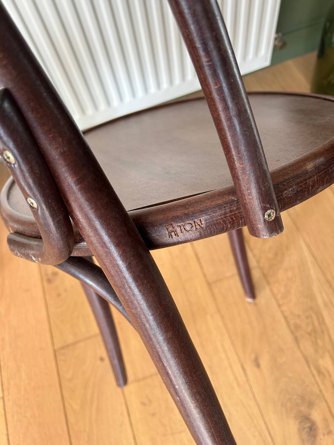 Chaises bistrot Thonet