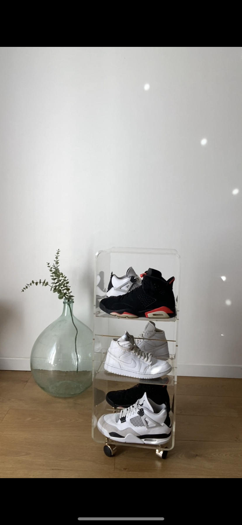 Altuglas wheeled storage tower by David Lange