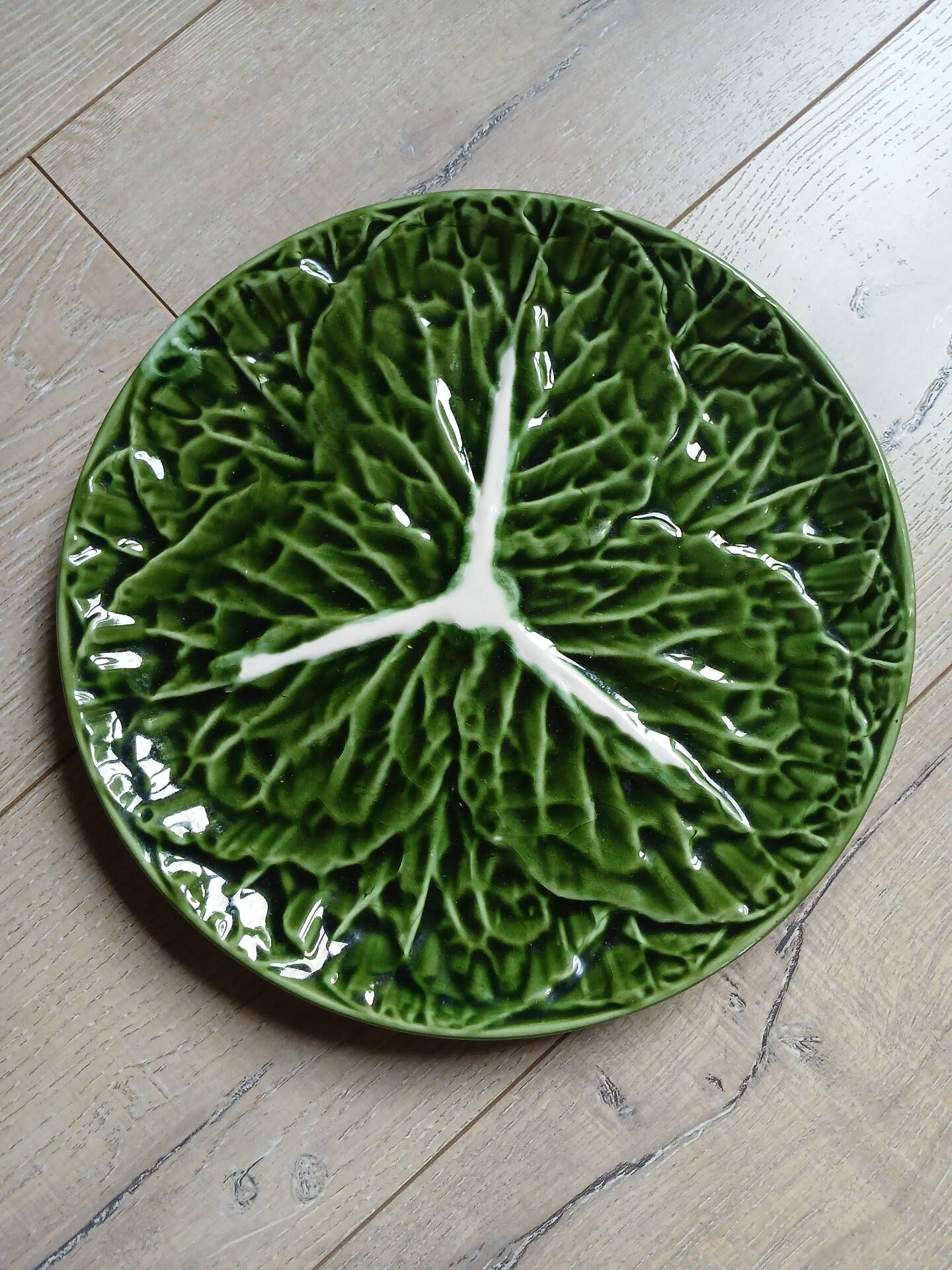 3 mismatched vintage dinner plates