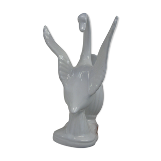 Vase avec cygne