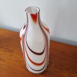 Vase en opaline flamme