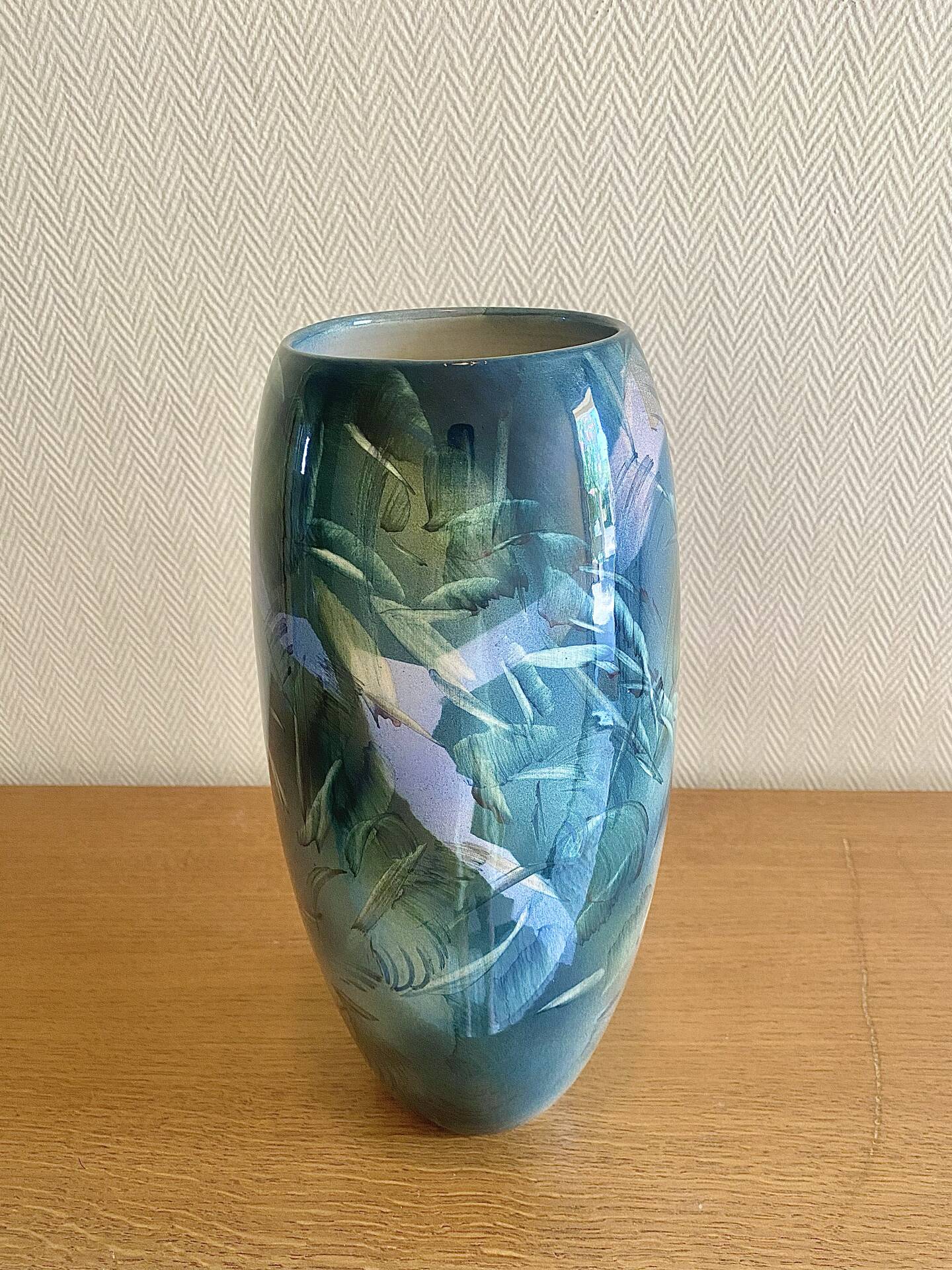 Large lacquered ceramic vase signed Grech