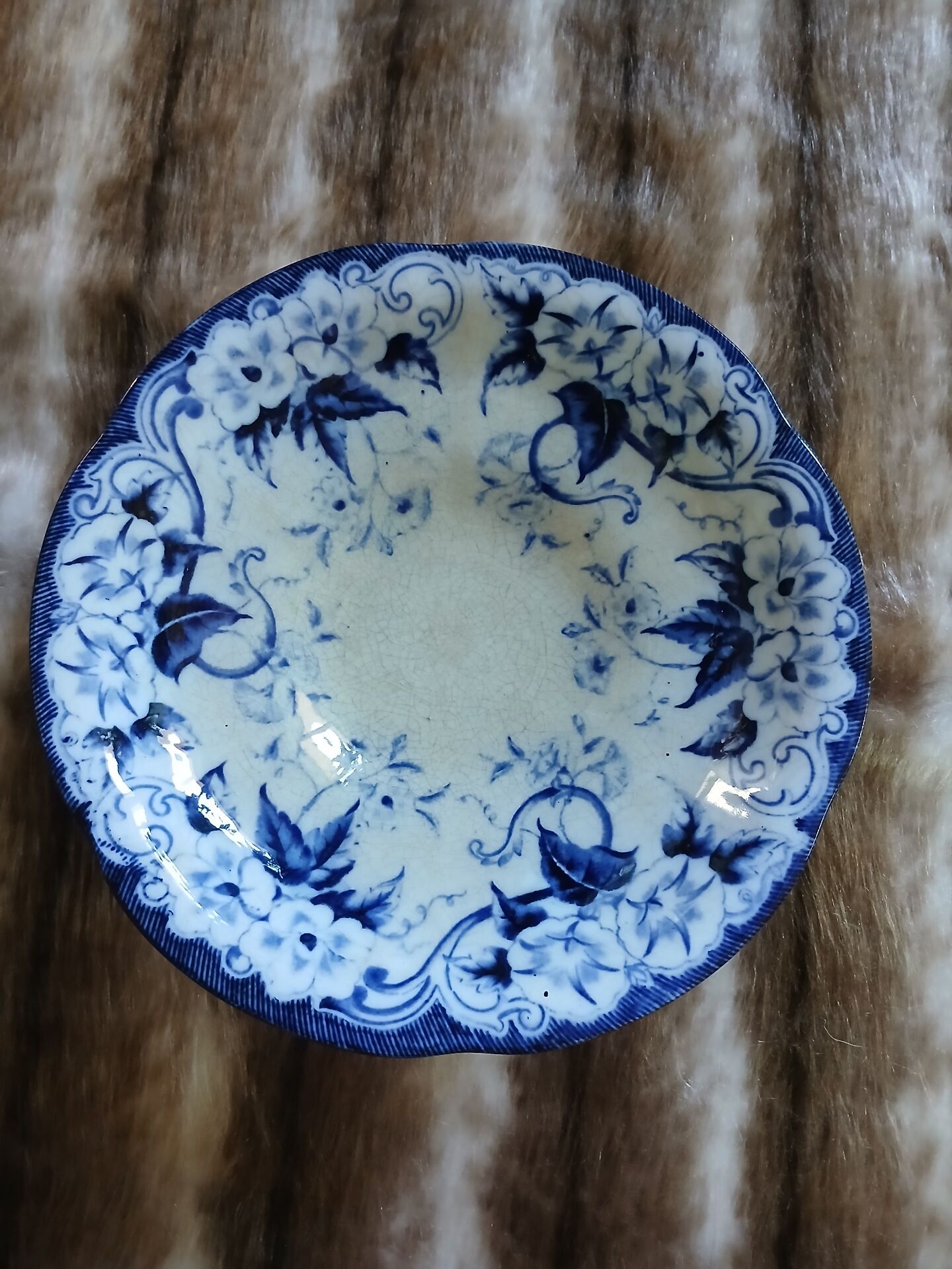 2 antique compotiers in Creil and Montereau ironstone.
