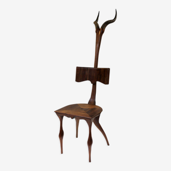 Chaise antilope par Jacques Sarphatie, 2014