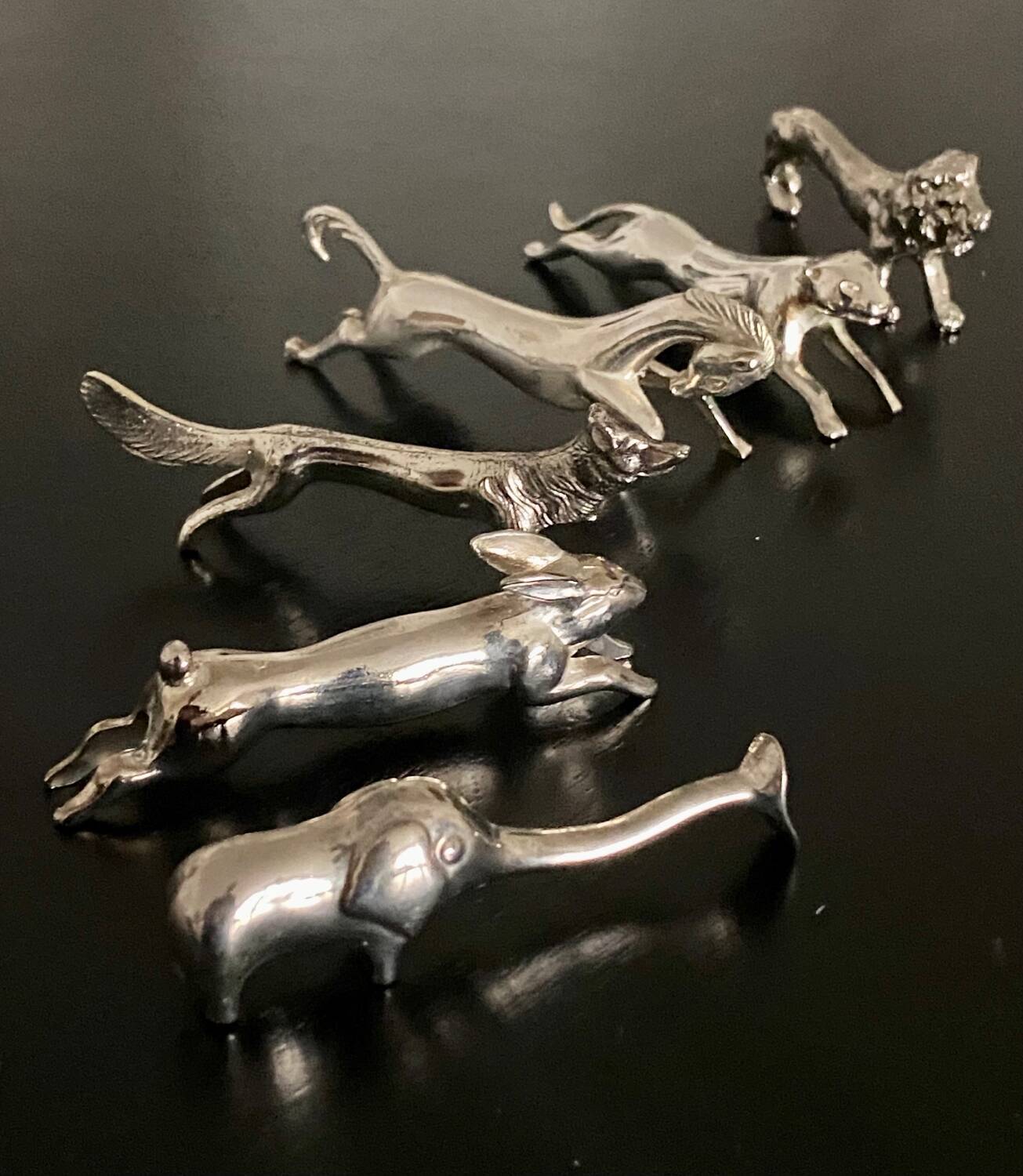 6 various animal shaped knife holders in silver metal