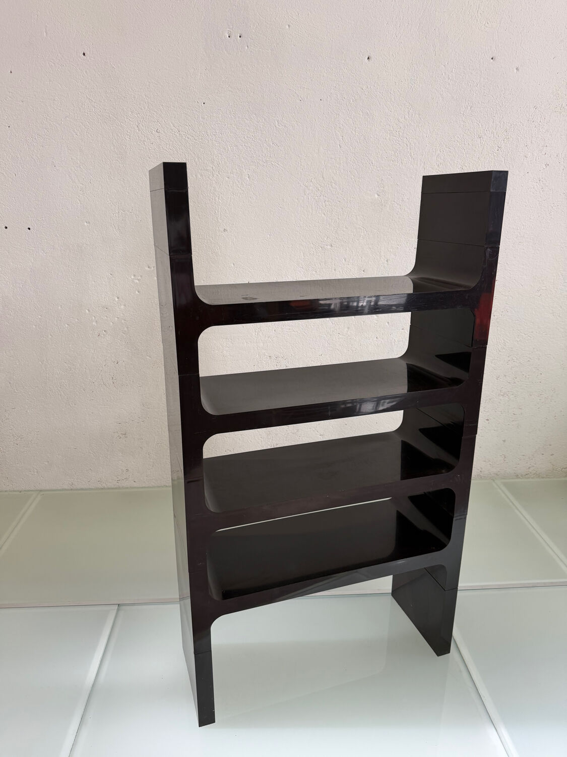 Modular shelf Design Varadani