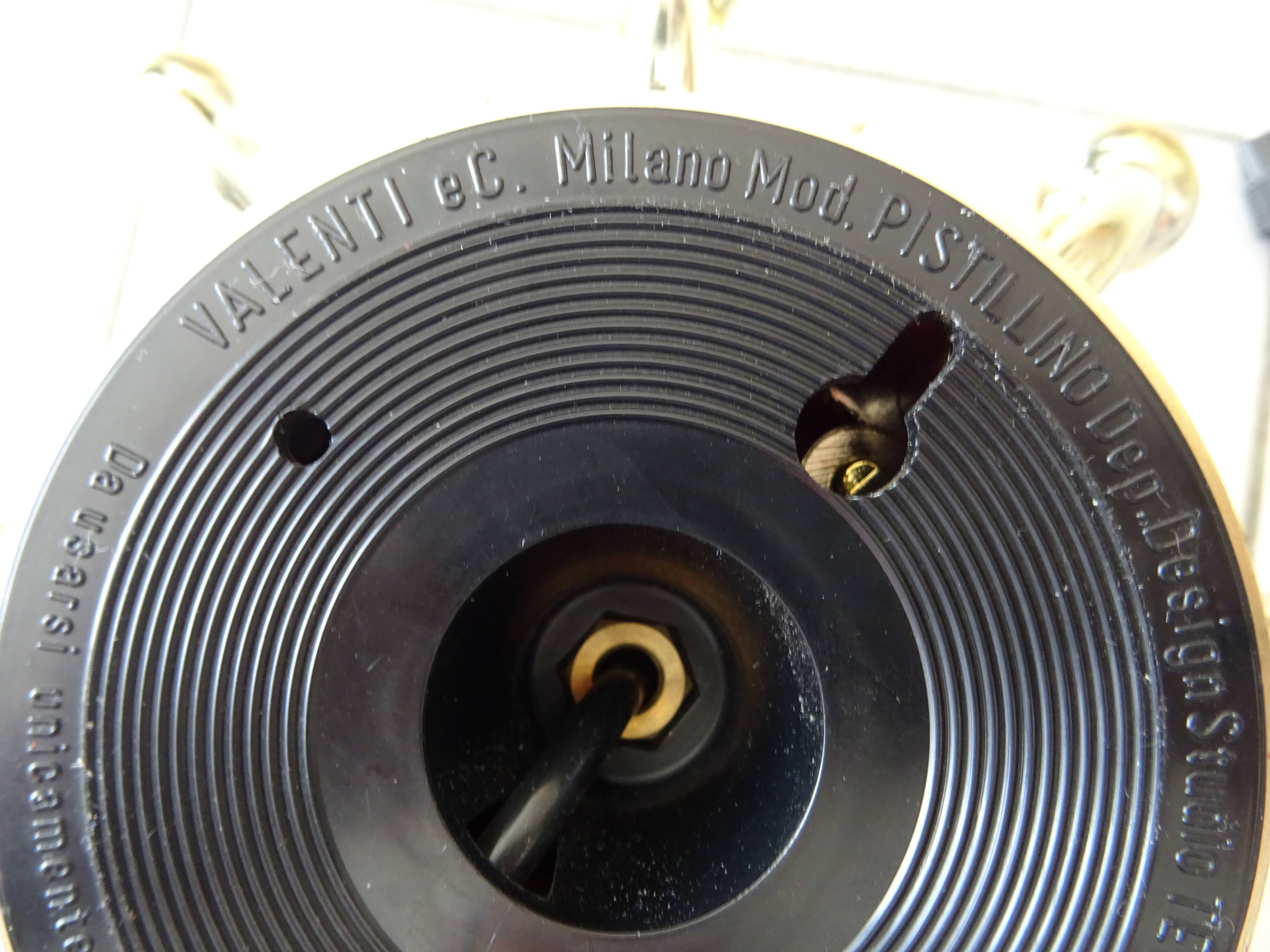 Pistillino gold wall lamp Studio Tetrarch Valenti design 70s