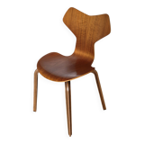 Chaise Arne Jacobsen Grand Prix en noyer Republic of fritz hansen