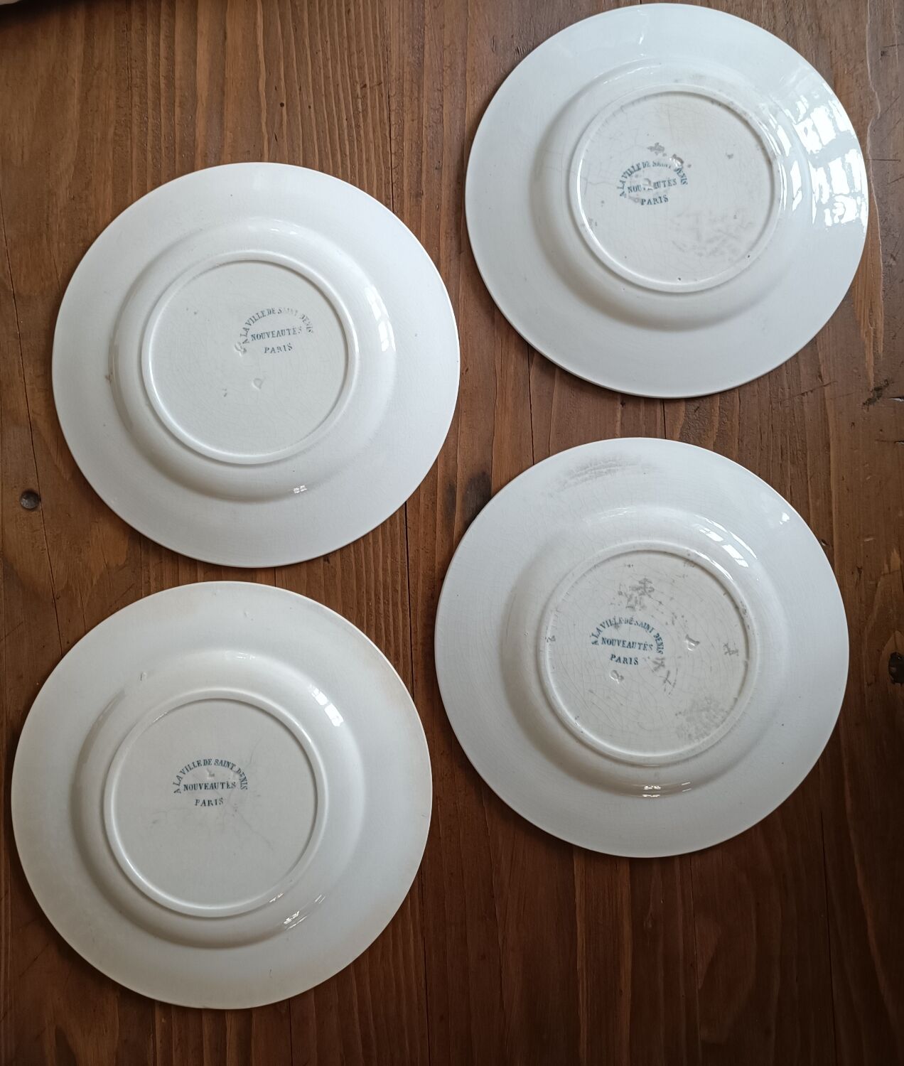 4 Gien plates model Ducks