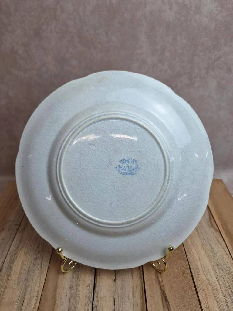 Assiette ancienne Gien Liserons – Décor oiseaux et fleurs bleu