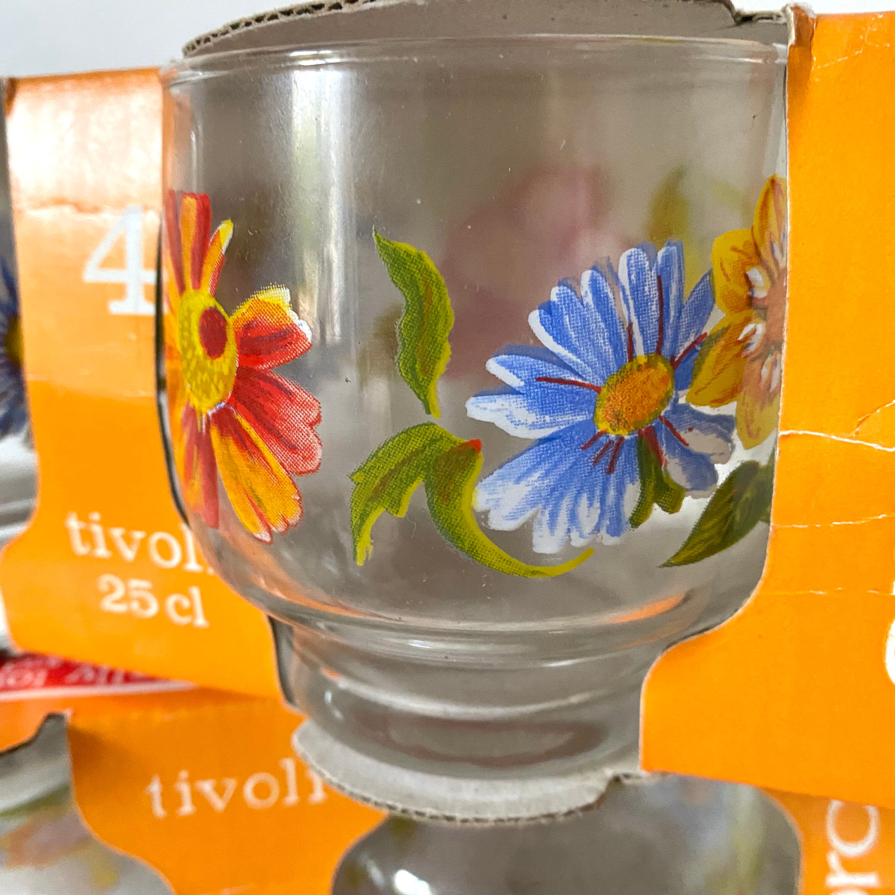 Verres vintage fleuris Arcoroc