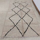 Handmade wool Berber rug 255 x 150 cm