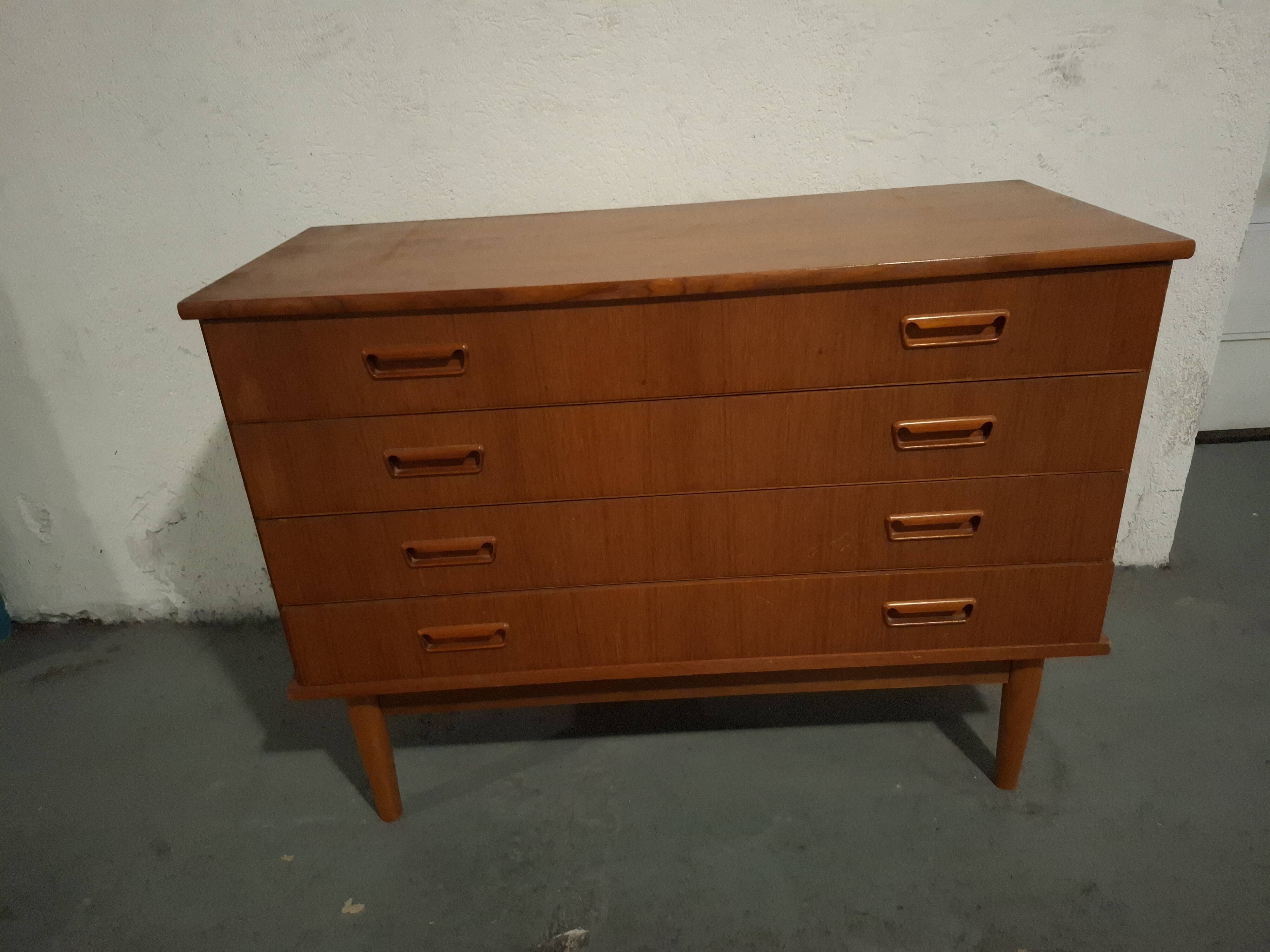 Scandinavian teak chest of drawers, 1960s design