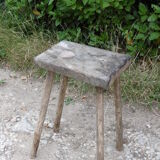 Tabouret rustique en bois massif