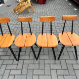 Table et chaises d'Ilmari Tapiovaara