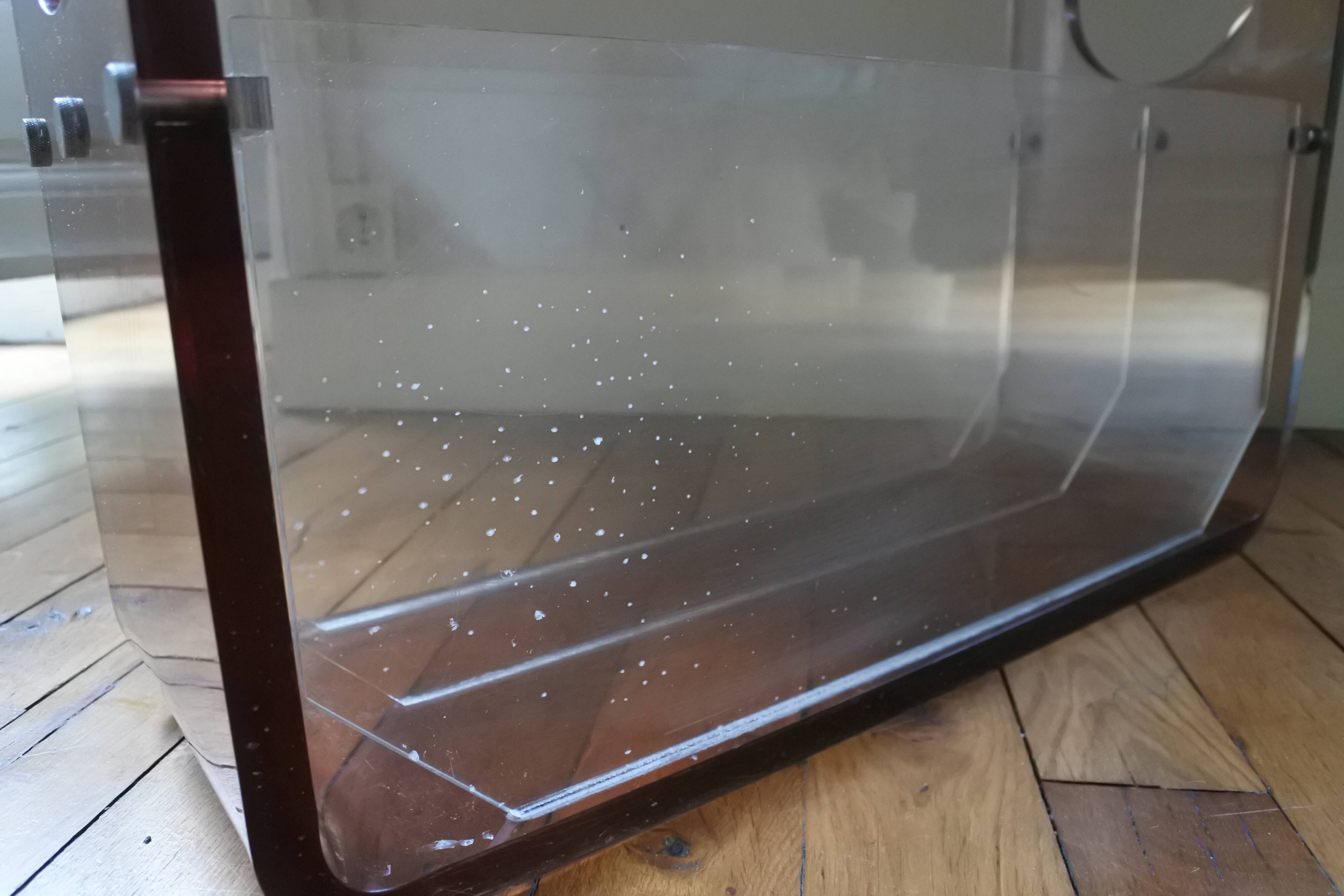 Plexiglass magazine rack