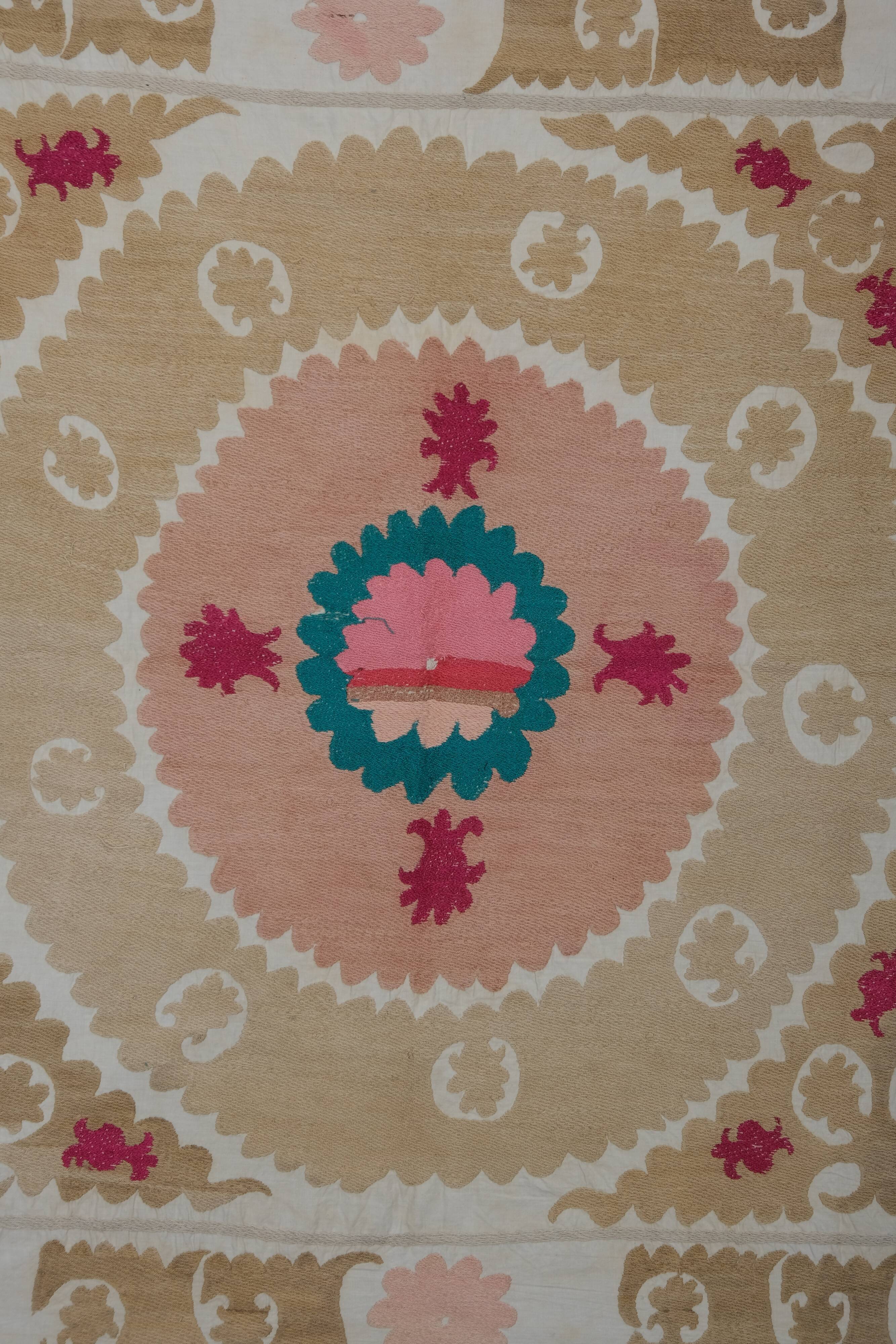 Hand-knotted rug Turkish vintage 137x140 cm