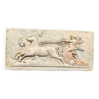 Bas relief en plâtre